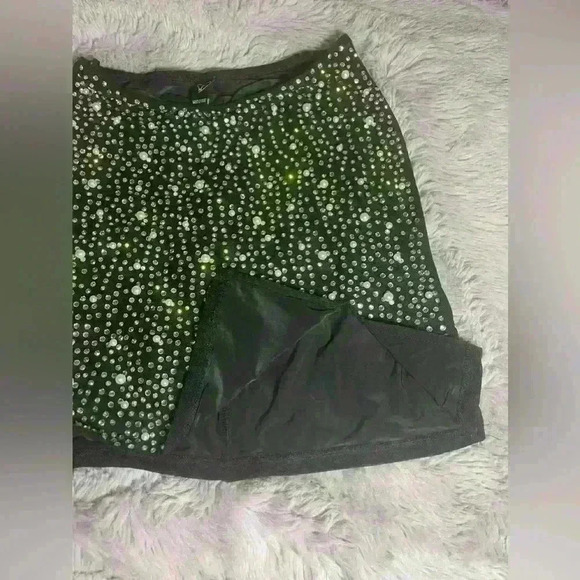 Windsor Small Pencil Skirt - Picture 4 of 7